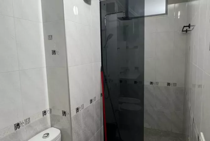 Shtepi me qera Apartament ne Tirane, 1+1, Mobilimi E mobiluar, Pagesa 400  Euro.