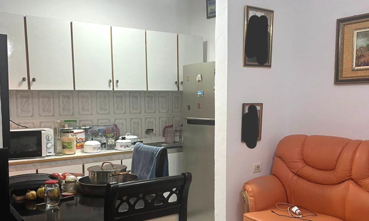 Shtepi ne shitje Apartament ne Tirane, 1+1, Mobilimi E mobiluar, Pagesa 95,000  Euro.