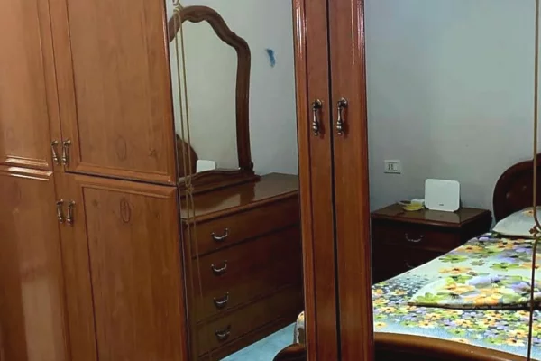 Shtepi me qera Apartament ne Tirane, 1+1, Mobilimi E mobiluar, Pagesa 450  Euro.