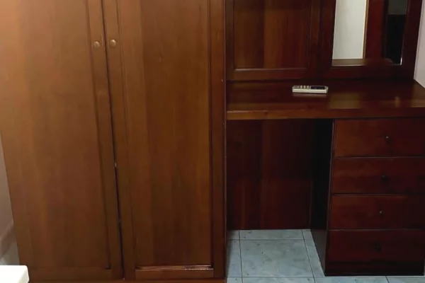 Shtepi me qera Apartament ne Tirane, 1+1, Mobilimi E mobiluar, Pagesa 450  Euro.