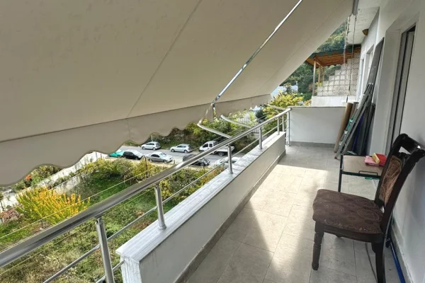 Appartamento in affitto a Tirana 1+1, Arredato