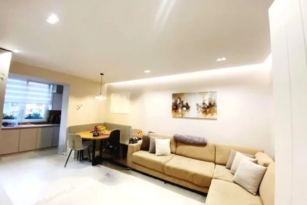 Apartment for sale in Tirana 1+1, Furnished