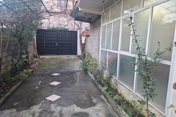 Private house for rent in Tirana 2+1, Furnished