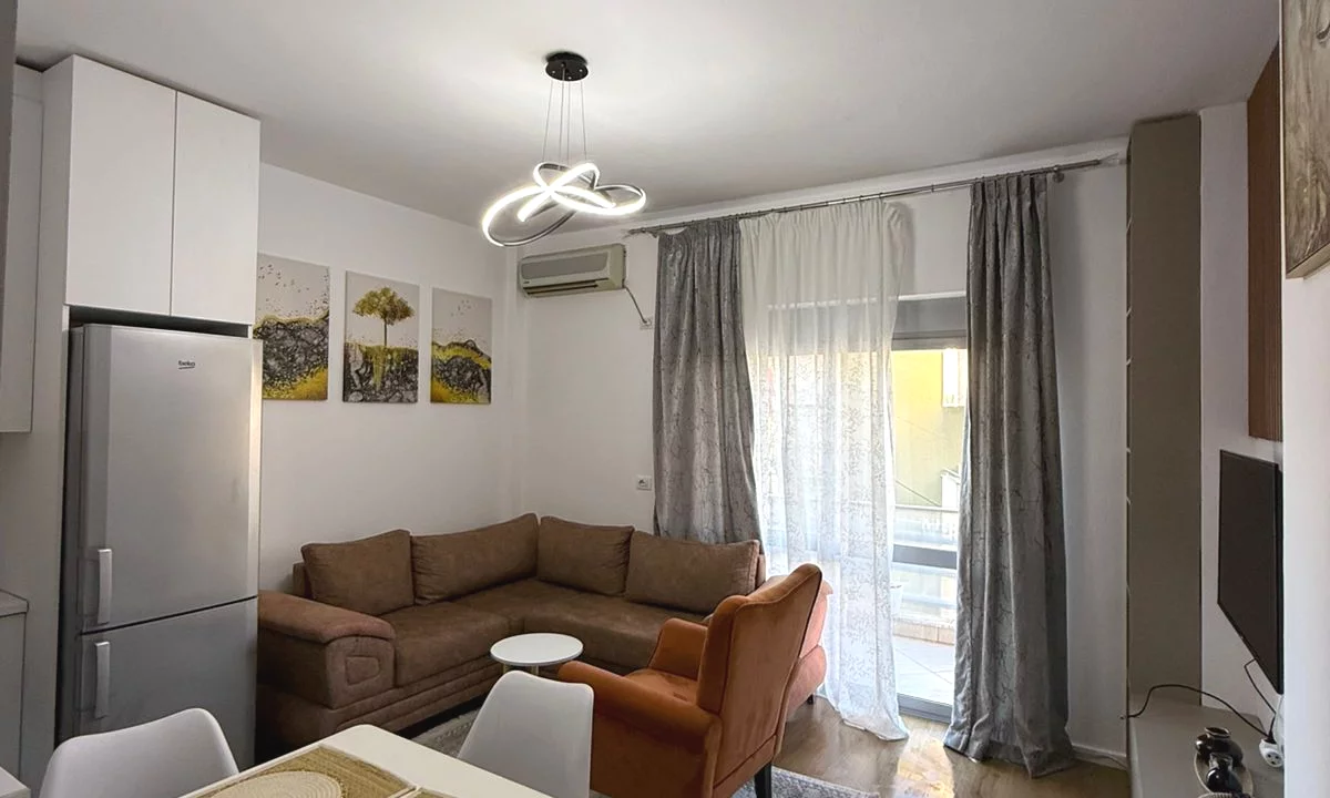 Apartment for rent in Tirana 1+1, Furnished