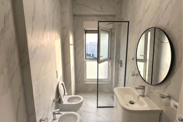 Shtepi me qera Apartament ne Tirane, 1+1, Mobilimi E mobiluar, Pagesa 530  Euro.