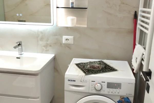 Shtepi me qera Apartament ne Tirane, 1+1, Mobilimi E mobiluar, Pagesa 500  Euro.