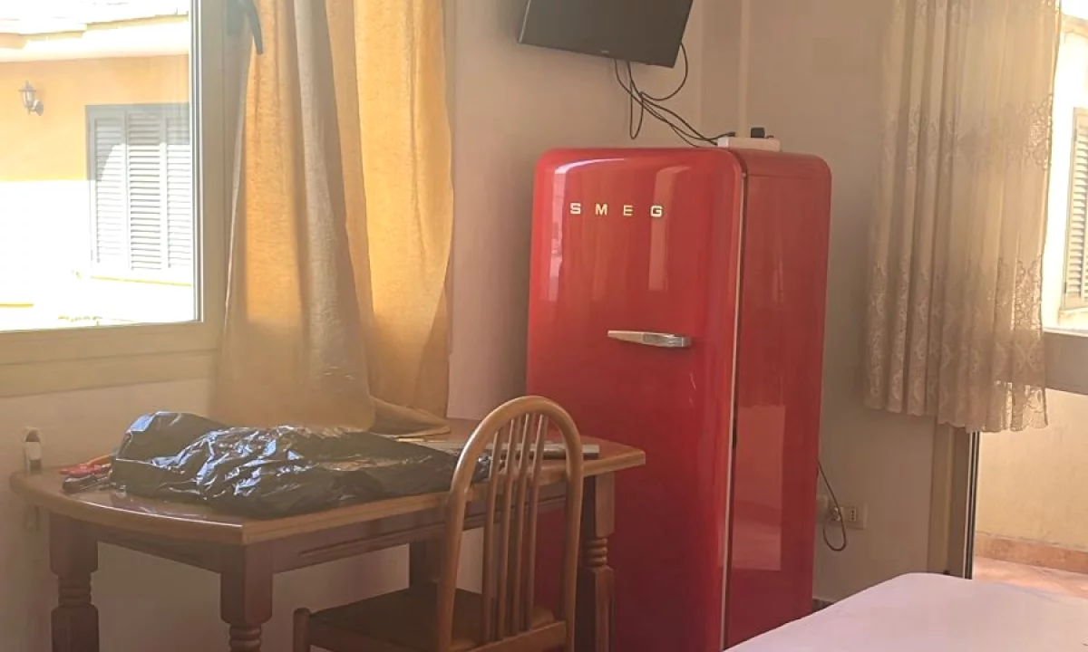 Shtepi me qera Apartament ne Tirane, 1+1, Mobilimi E mobiluar, Pagesa 280  Euro.