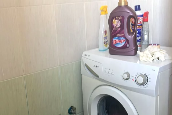 Shtepi me qera Apartament ne Tirane, 1+1, Mobilimi E mobiluar, Pagesa 280  Euro.