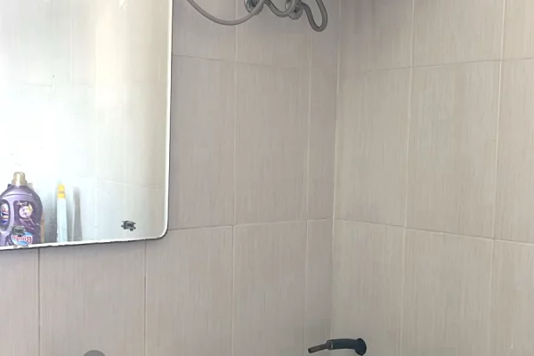 Shtepi me qera Apartament ne Tirane, 1+1, Mobilimi E mobiluar, Pagesa 280  Euro.