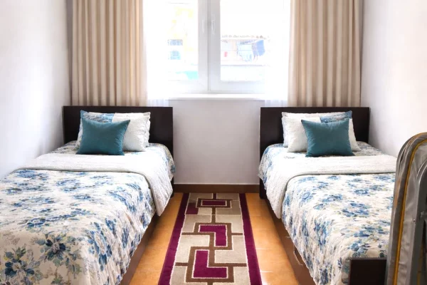 Shtepi me qera Apartament ne Tirane, 2+1, Mobilimi E mobiluar, Pagesa 500  Euro.