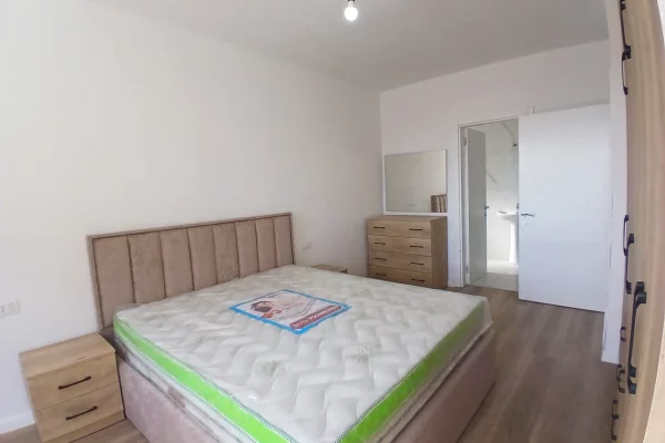 Shtepi me qera Apartament ne Tirane, 2+1, Mobilimi E mobiluar, Pagesa 600  Euro.