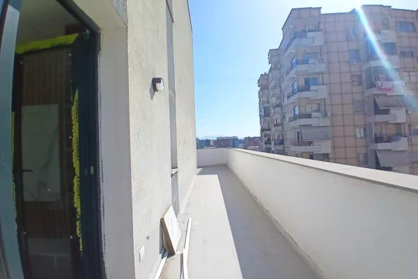 Shtepi me qera Apartament ne Tirane, 2+1, Mobilimi E mobiluar, Pagesa 600  Euro.