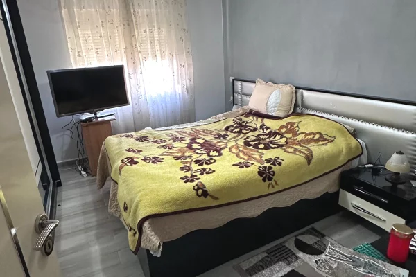 Shtepi me qera Apartament ne Tirane, 2+1, Mobilimi E mobiluar, Pagesa 500  Euro.