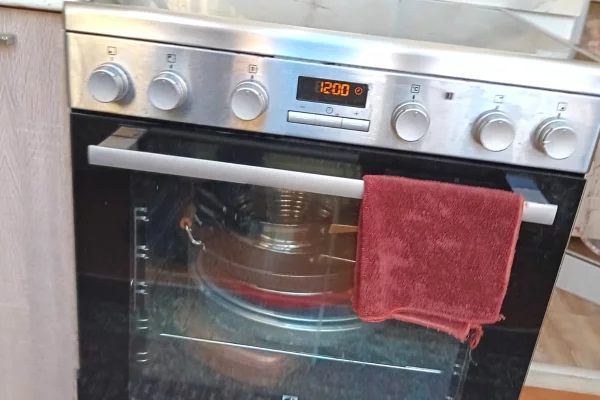 Shtepi me qera Apartament ne Tirane, 1+1, Mobilimi E mobiluar, Pagesa 580  Euro.