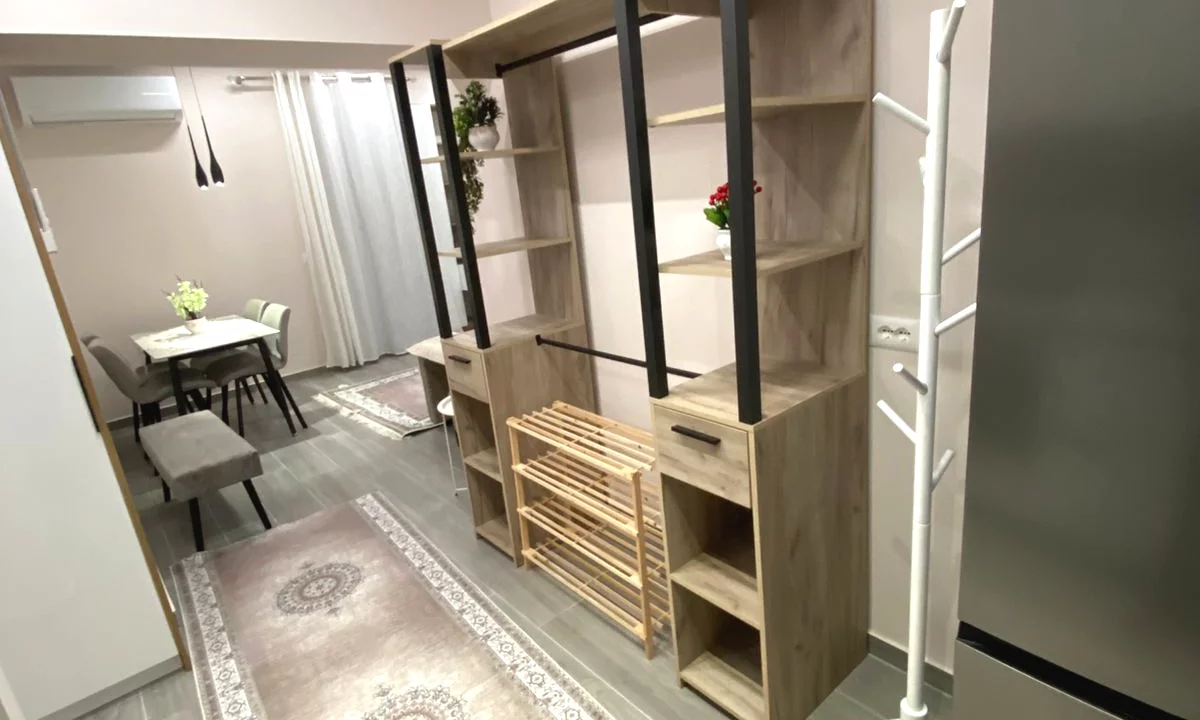 Shtepi me qera Apartament ne Tirane, 1+1, Mobilimi E mobiluar, Pagesa 750  Euro.