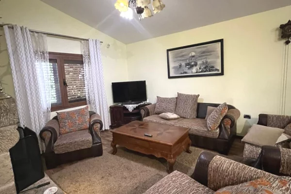 Appartamento in affitto a Tirana 1+1, Arredato