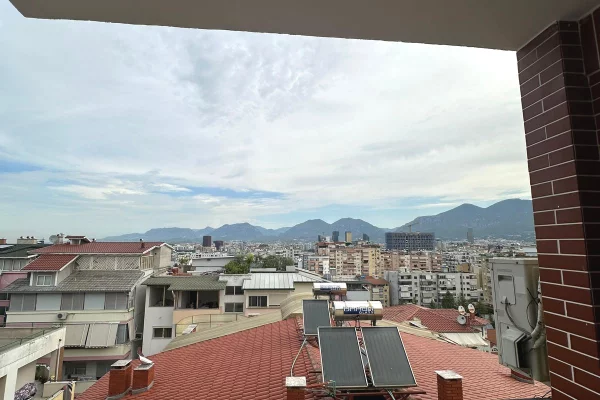 Shtepi me qera Apartament ne Tirane, 2+1, Mobilimi E mobiluar, Pagesa 700  Euro.