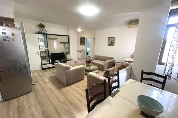 Apartment for rent in Tirana 2+1, Furnished