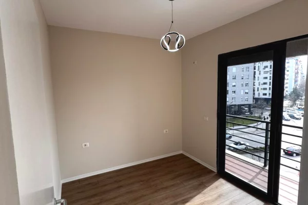 🏡 APARTAMENT 1+1 NË SHITJE – Kompleksi Molla, Astir