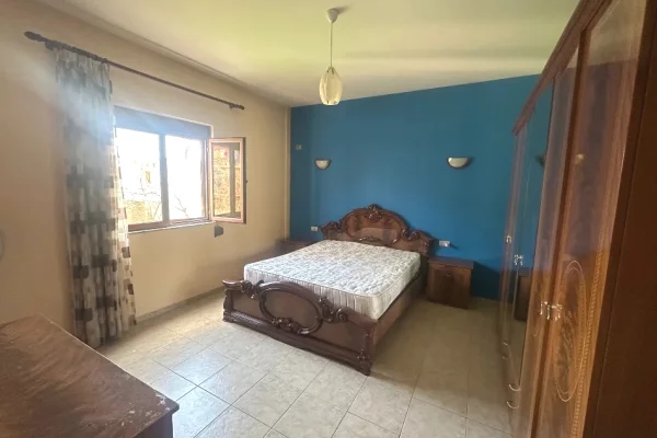 Shtepi me qera Apartament ne Tirane, 2+1, Mobilimi E mobiluar, Pagesa 450  Euro.