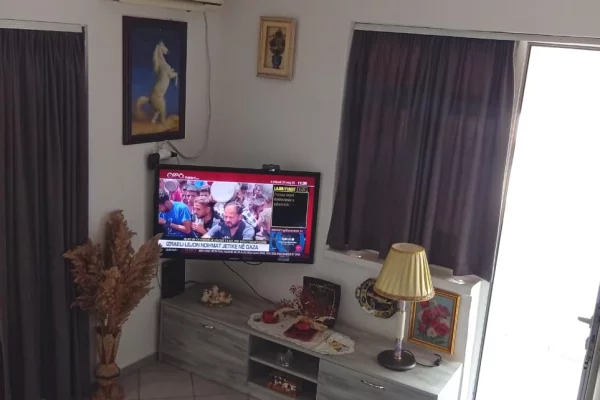 Shtepi me qera Apartament ne Tirane, Garsoniere, Mobilimi E mobiluar, Pagesa 600  Euro.