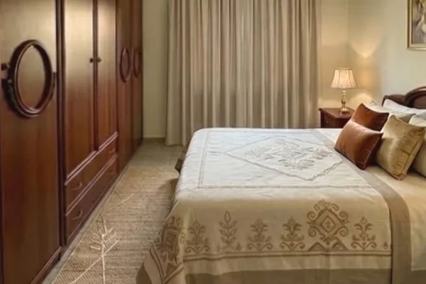 Shtepi me qera Apartament ne Tirane, 1+1, Mobilimi E mobiluar, Pagesa 450  Euro.