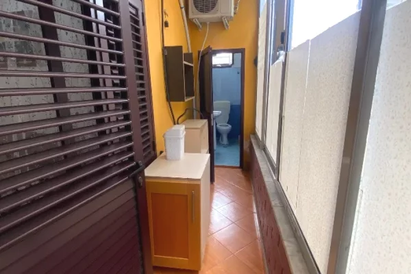 Shtepi me qera 1+1 ne Tirane - 300 Euro