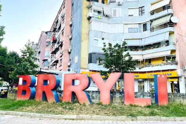 House for Sale Garsoniere in Tirana - 58,000 Euro