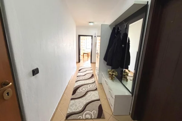 Shtepi ne shitje Apartament ne Tirane, 2+1, Mobilimi E mobiluar, Pagesa 155,000  Euro.