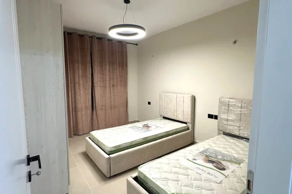 Shtepi me qera Apartament ne Tirane, 2+1, Mobilimi E mobiluar, Pagesa 700  Euro.