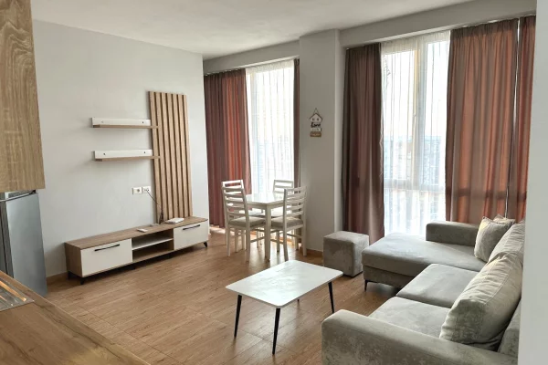 Shtepi me qera Apartament ne Tirane, 1+1, Mobilimi E mobiluar, Pagesa 500  Euro.