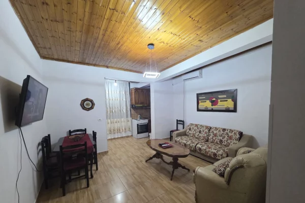 APARTAMENT 1+1 ME QIRA TEK VARRI I BAMIT 