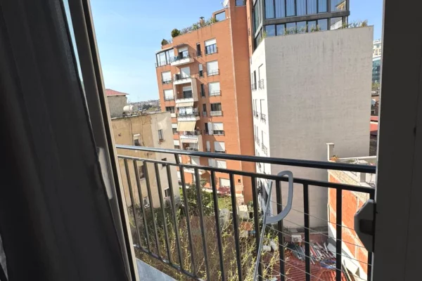 Shtepi me qera Apartament ne Tirane, 1+1, Mobilimi E mobiluar, Pagesa 600  Euro.