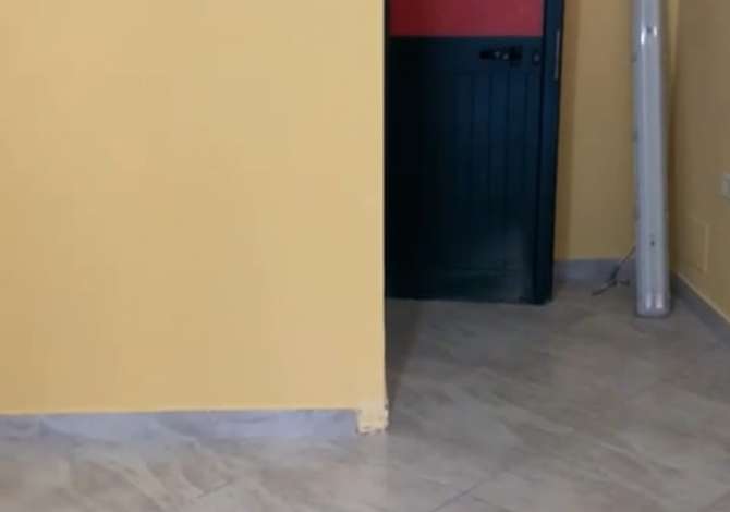 Ambient biznesi me qera 1+1 ne Tirane - 200 Euro