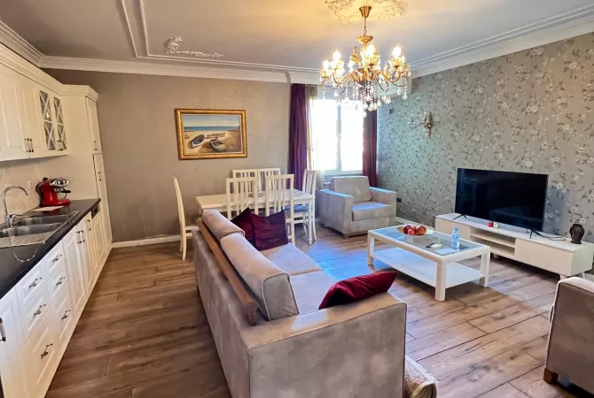 Shtepi ne shitje Apartament ne Tirane, 2+1, Mobilimi E mobiluar, Pagesa 385,000  Euro.