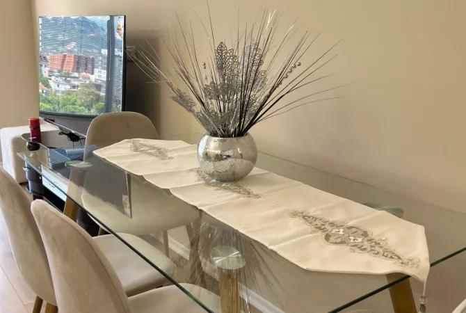 Shtepi me qera Apartament ne Tirane, 1+1, Mobilimi E mobiluar, Pagesa 650  Euro.