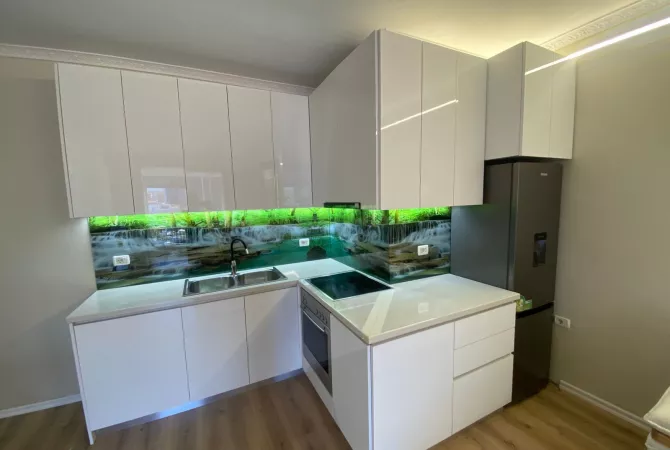 Shtepi me qera Apartament ne Tirane, 1+1, Mobilimi E mobiluar, Pagesa 650  Euro.