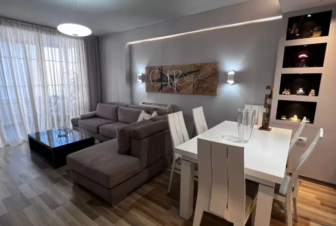 Shtepi me qera Apartament ne Tirane, 2+1, Mobilimi E mobiluar, Pagesa 1,000  Euro.