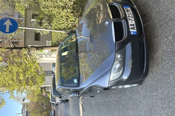 Makina ne shitje ne Tirane, BMW, 2006 Diesel,Kambio Manual Pagesa 4,000  Euro.