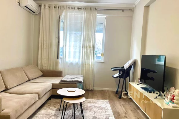 Shitet apartament 1+1 te Kodra e Diellit