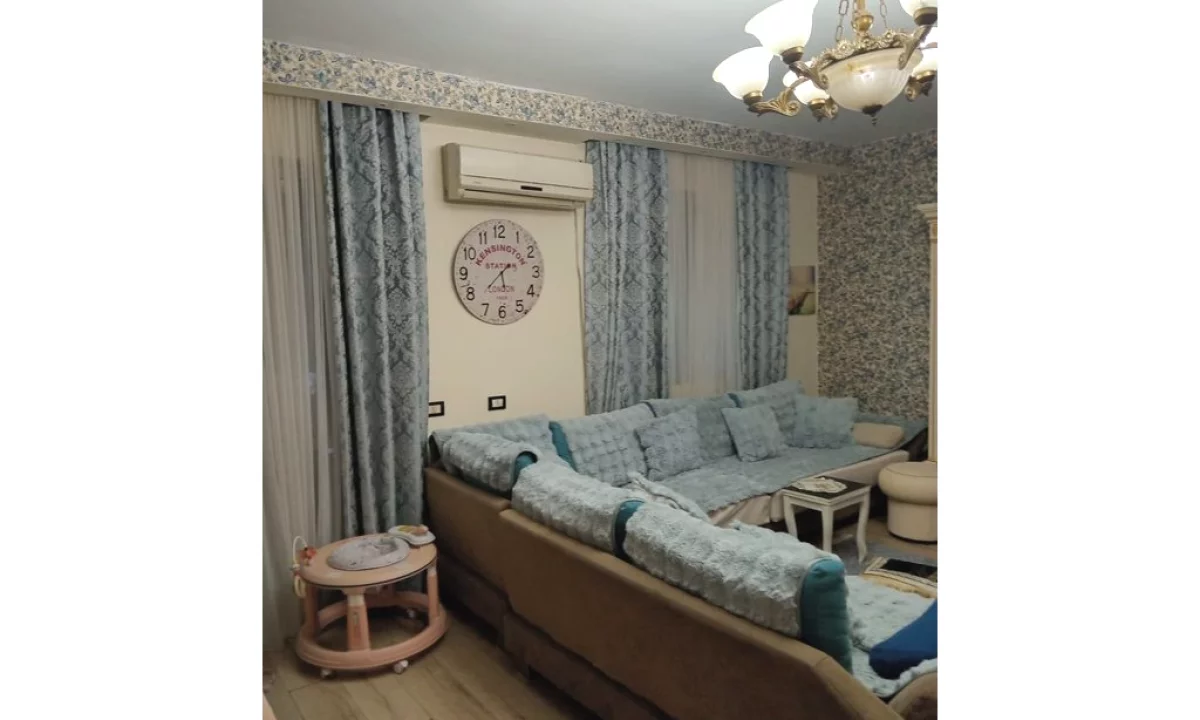 Shtepi ne shitje Apartament ne Tirane, 2+1, Mobilimi E mobiluar, Pagesa 145,000  Euro.