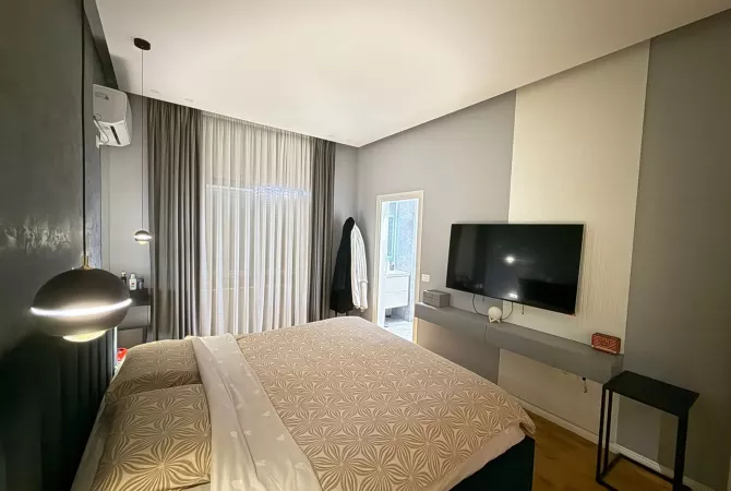 Appartamento in vendita a Tirana 2+1, Arredato