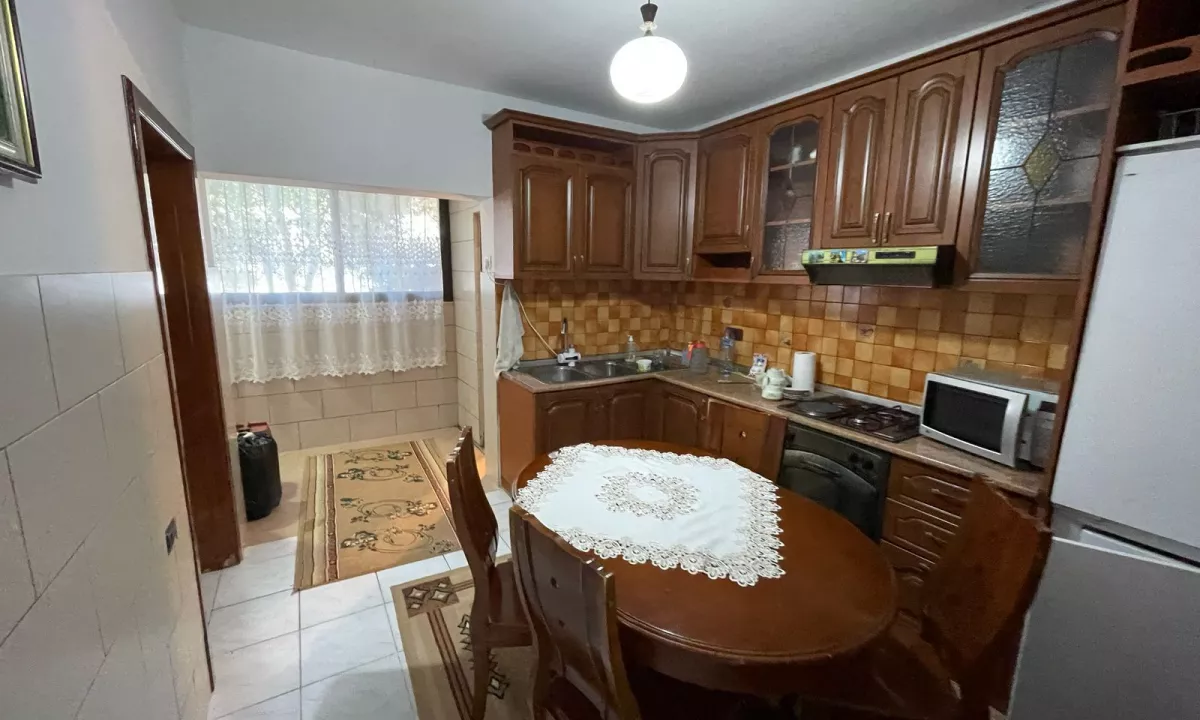 Apartment for sale in Tirana 2+1, Furnished