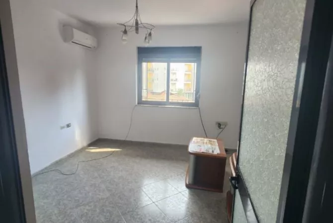 Shtepi ne shitje 1+1 ne Tirane - 103,000 Euro