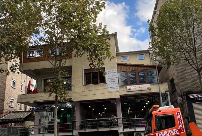 Casa privata/Indipendente in vendita a Tirana 4+1, Arredato