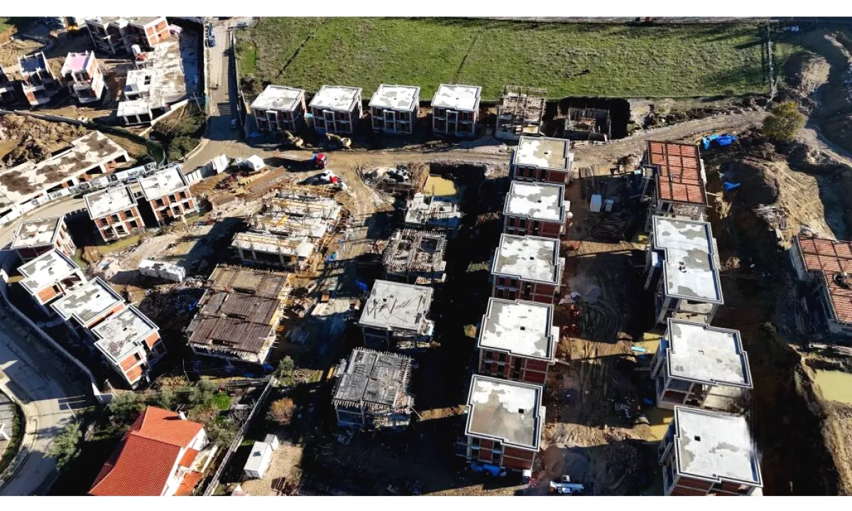 Shtepi ne shitje Vila Luksoze ne Tirane, 4+1, Mobilimi E mobiluar, Pagesa 1,028,250  Euro.