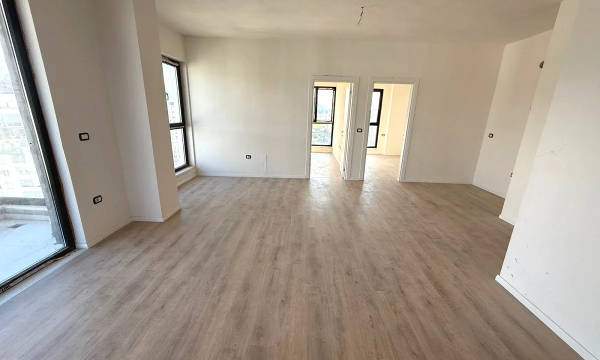 Appartamento in vendita a Tirana 2+1, Vuoto
