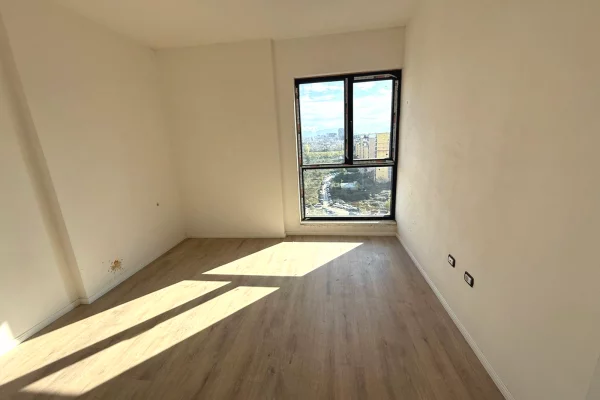 Appartamento in vendita a Tirana 2+1, Vuoto