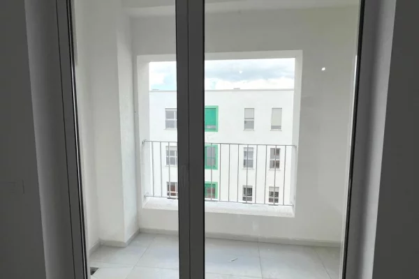 Apartment for sale in Tirana 1+1, Emty