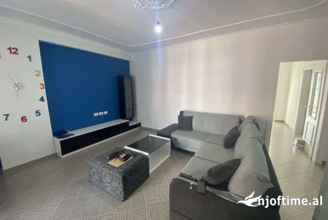 Ne Astir, Shitet Apartament 2+1+2 Tualete Me Cmim Okazion!